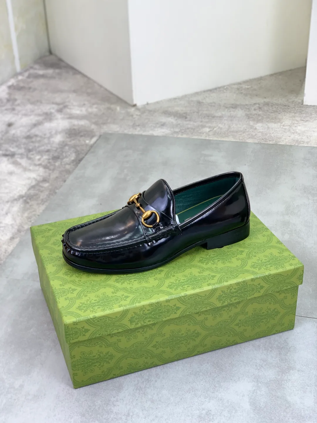 Men's men's shoes 💰P540 [New style] Water dyed cowhide 💰💎💎💎 [Gucci] Gucci high-end men's formal business leather shoes, original order 1:1! Original imported high-end washed calfskin, original metal buckle, imported first-layer cowhide lining for feet, original outsole, men's shoe size: 38-45, multiple colors available